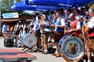 Platzkonzert am Feiertag